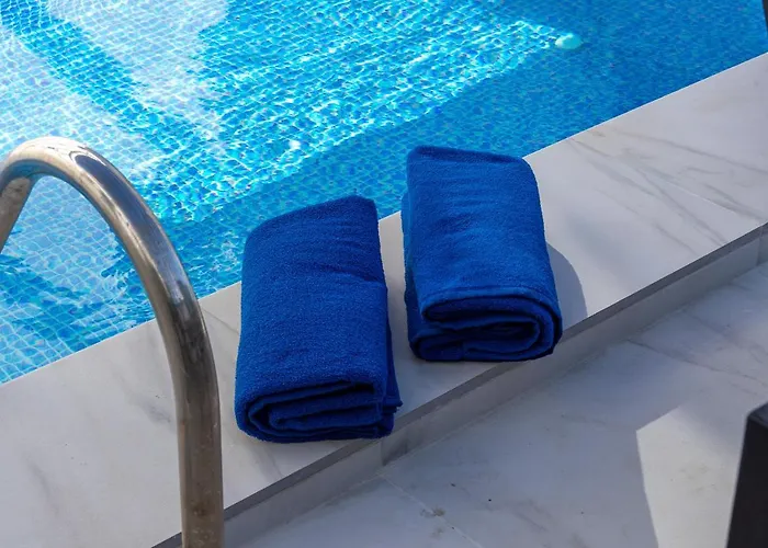 Rooftop In By Costarentals - Ref 59 Apartment Fuengirola