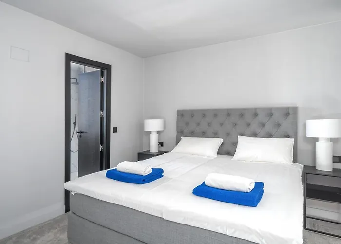 Rooftop In By Costarentals - Ref 59 *