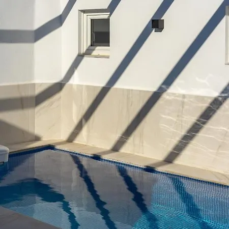 Rooftop In By Costarentals - Ref 59 *