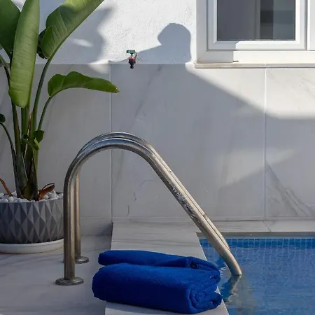 Rooftop In By Costarentals - Ref 59 *